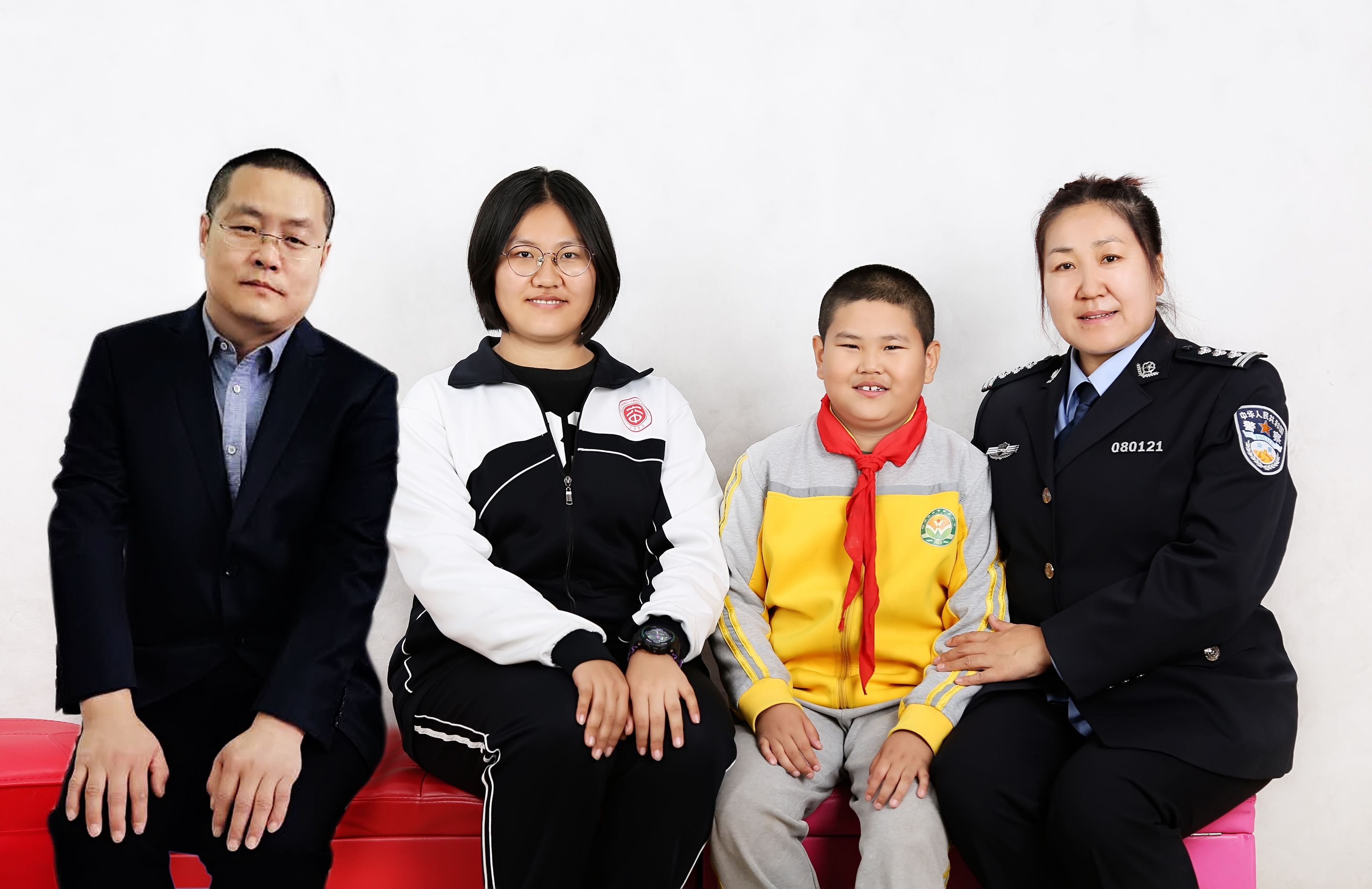 2021年度内蒙古自治区“最美家庭”—包娣、王志刚家庭